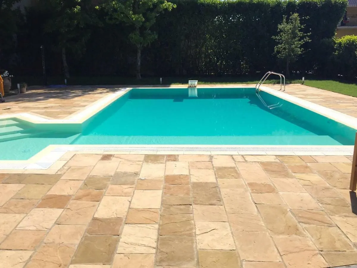 Frühstückspension B&B La Rosa Del Lago Reno Di Leggiuno